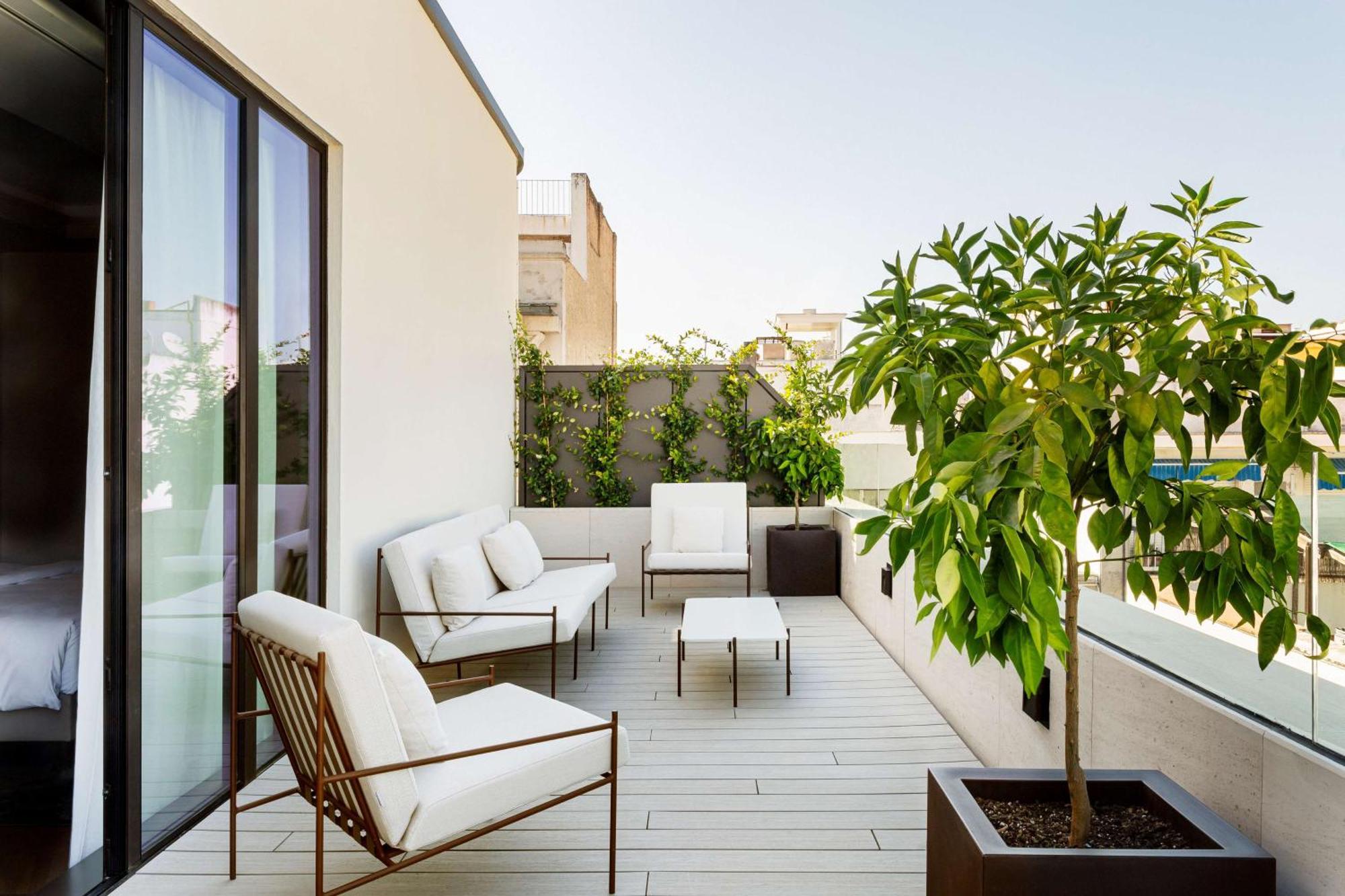 Radisson Collection Hotel, Magdalena Plaza Sevilla Exterior foto A rooftop garden