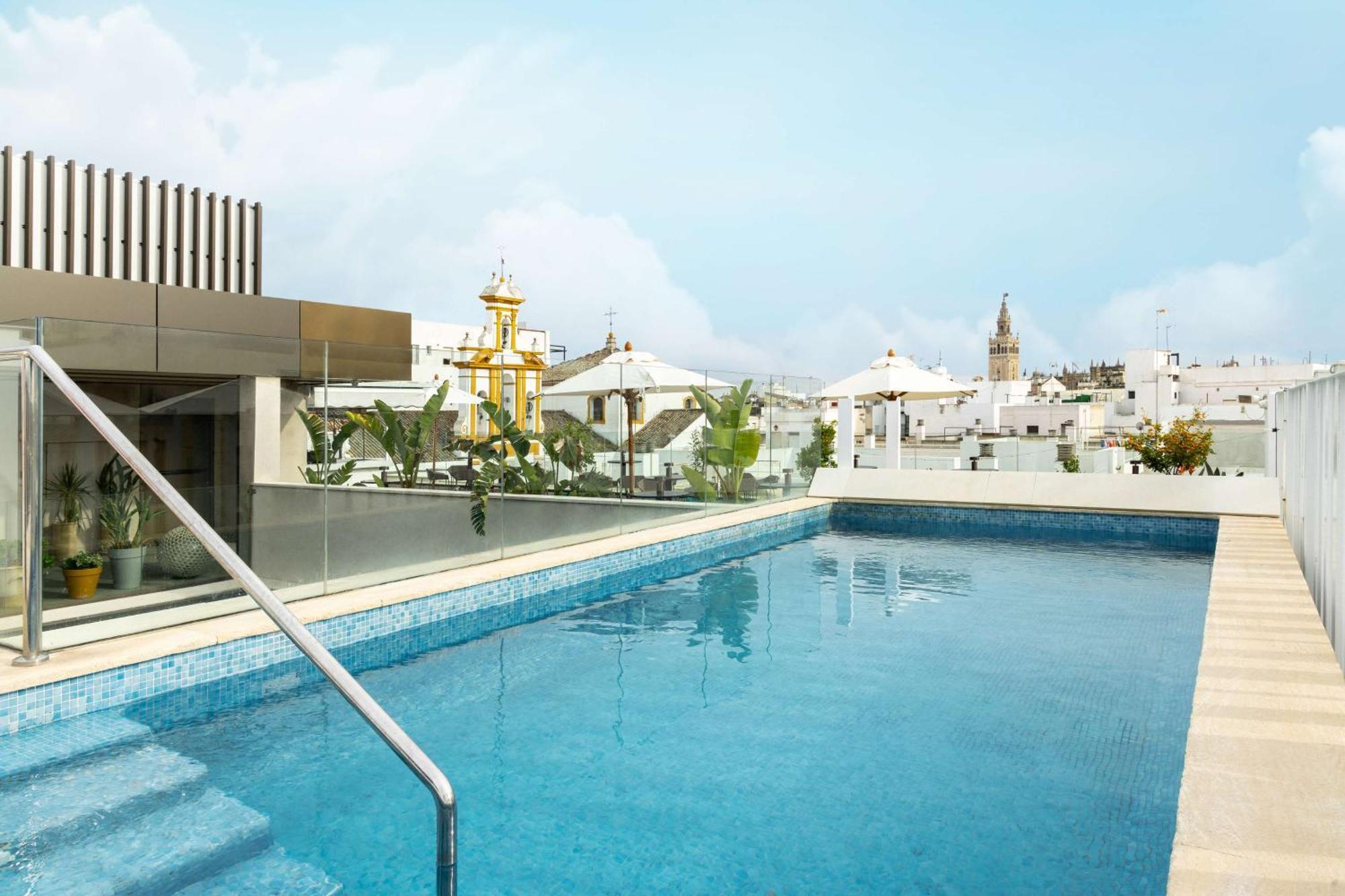 Radisson Collection Hotel, Magdalena Plaza Sevilla Exterior foto